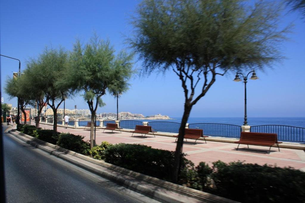 Seaview Apartment In Fort Cambridge, Σλιέμα Εξωτερικό φωτογραφία